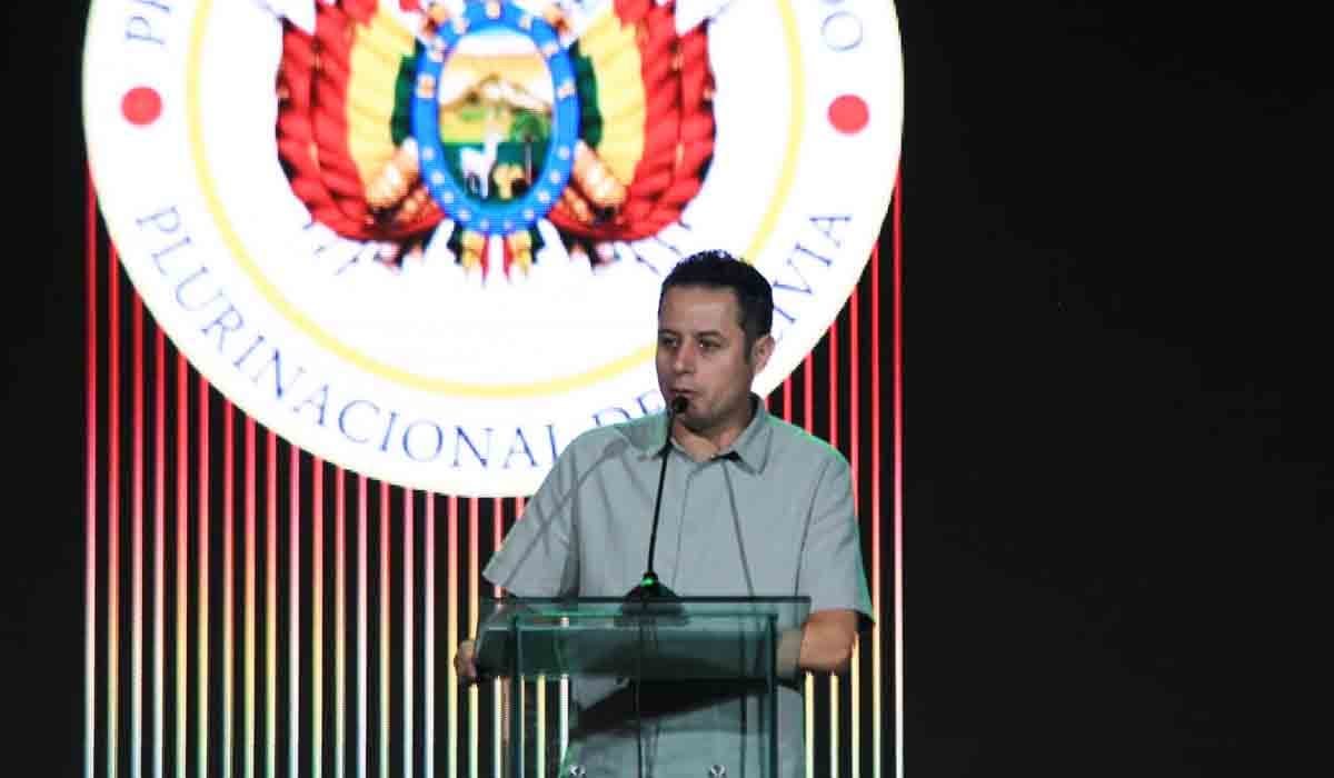 LARA ANUNCIA MANO DURA CONTRA AVASALLAMIENTOS Y APOYO FIRME AL SECTOR PRODUCTIVO