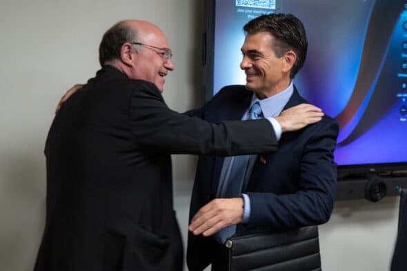 BID RESPALDA RETIRO DE SUBSIDIO A COMBUSTIBLES DE RODRIGO PAZ EN MEDIO DE CRECIENTES PROTESTAS