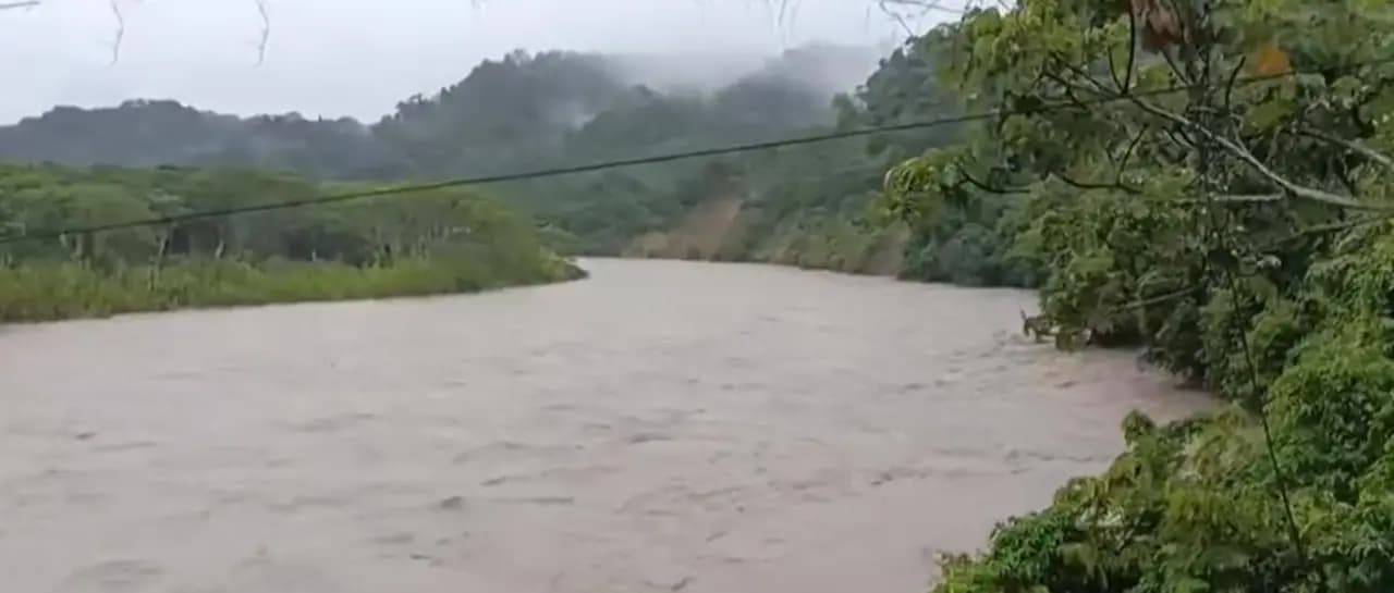 ALERTA POR CRECIDA DE RÍOS EN EL TRÓPICO DE COCHABAMBA