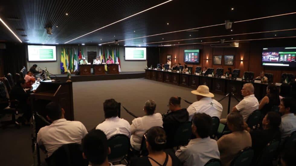 ALD APRUEBA PROYECTO DE ELECTRIFICACIÓN EN CONVENIO CON LA GOBERNACIÓN Y ENDE