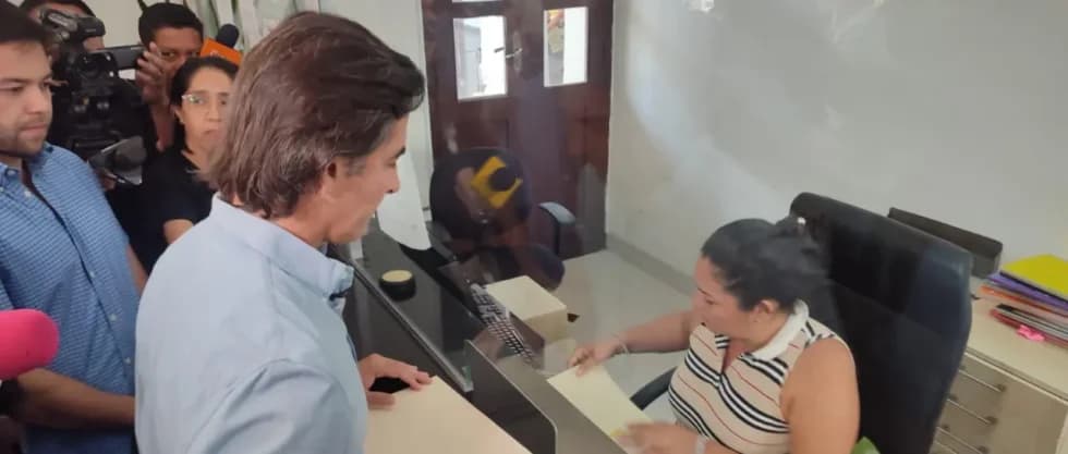MAMEN PIDE A JHONNY ACTIVAR DE INMEDIATO LA COMISIÓN DE TRANSICIÓN