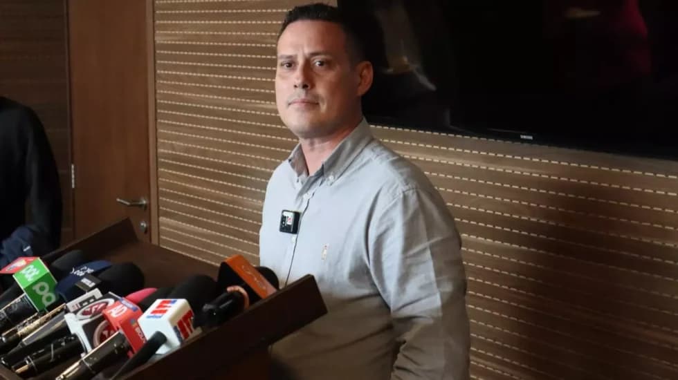 DIPUTADO RAFAEL LÓPEZ DENUNCIA PRESIONES DEL EJECUTIVO POR DEBATE DE LA LEY 1720