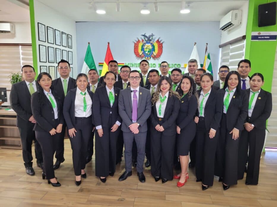 21 PARTICIPANTES DEL OCTAVO PROGRAMA DE FORMACIÓN INICIAL FORTALECERÁN EL TRABAJO FISCAL MEDIANTE PASANTÍAS EN SANTA CRUZ