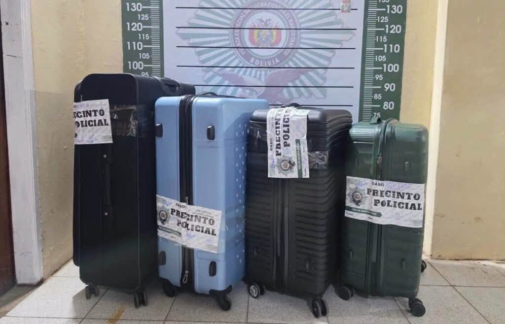FELCN RASTREA MALETAS DEL CASO “NARCOMALETAS” Y RECUPERA CUATRO VENDIDAS EN FACEBOOK