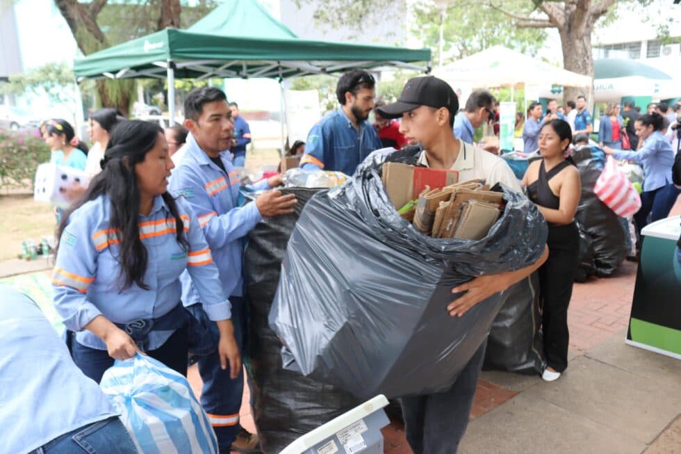 ECOFERIA DE RECICLAJE RECOLECTA 850 KILOS DE MATERIAL REUTILIZABLE EN EL DISTRITO 1