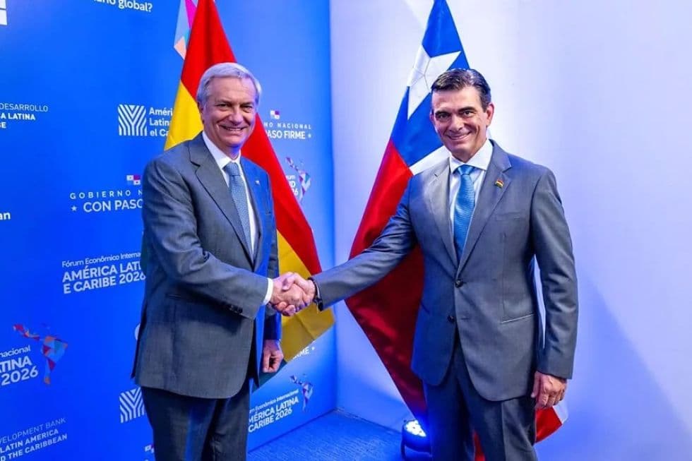 KAST VISITA BOLIVIA Y CRECE LA EXPECTATIVA POR UN ACERCAMIENTO DIPLOMÁTICO