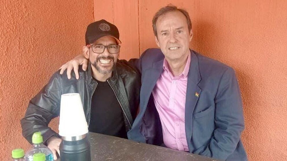 TRAS VISITA DE QUIROGA, CAMACHO REFLOTA LA IDEA DE UN BLOQUE DE UNIDAD PARA VENCER AL MAS