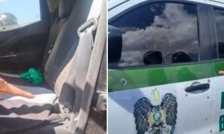 POLICÍAS SUFREN ATAQUE ARMADO EN UN INTENTO DE DESBLOQUEO EN ORURO