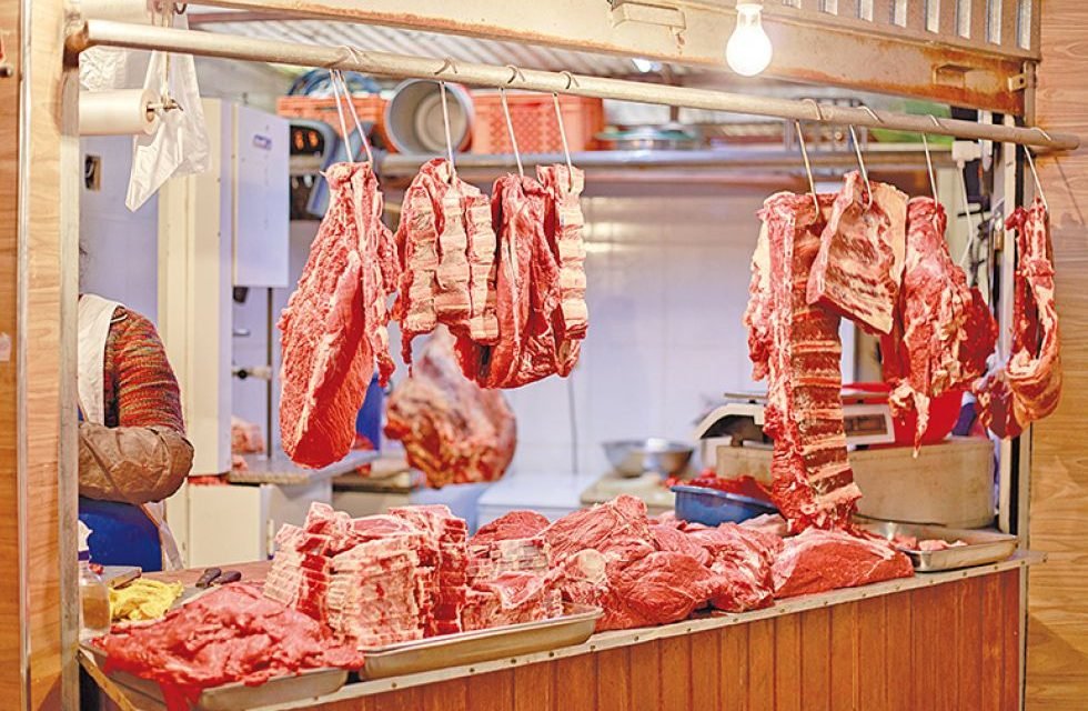 SUBE DE PRECIO Y ESCASEA LA CARNE EN SUCRE 