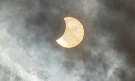ECLIPSE ANULAR DE SOL SE VERA DE MANERA PARCIAL EN BOLIVIA