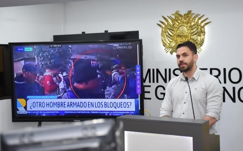 REPORTA 14 POLICÍAS HERIDOS Y 44 APREHENDIDOS TRAS INTERVENCIÓN EN PAROTANI