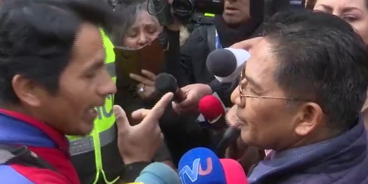 INCREPAN A VICEMINISTRO POR  PRECIO DEL POLLO EN LA PAZ