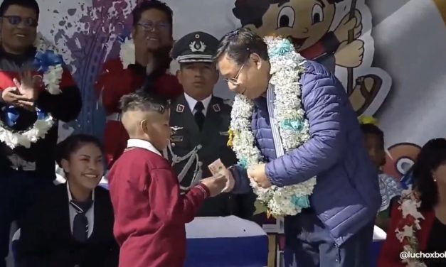 ARCE DA INICIO AL PAGO DEL BONO JUANCITO PINTO 2024 E INSTA ‘A LOS NIÑOS NO SE TOCAN’