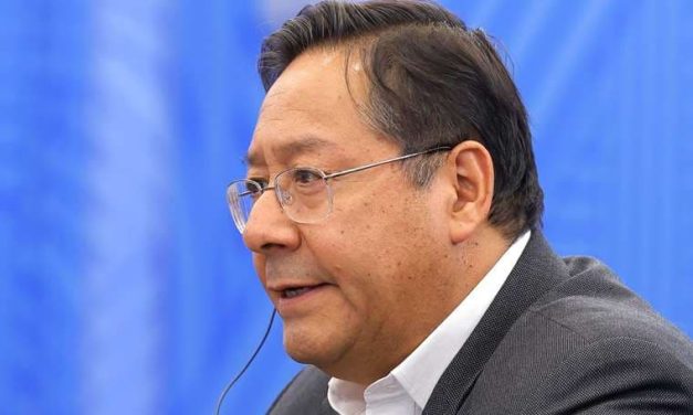 PRESIDENTE  APRUEBA INCENTIVO ECONÓMICO PARA POLICÍAS QUE ARRIESGUEN LA VIDA AL CUMPLIR LABORES