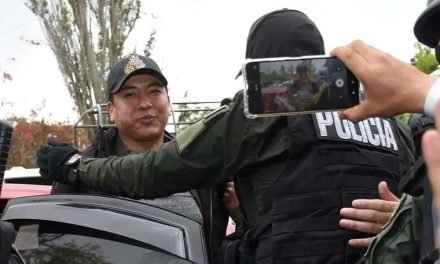 PUMARI LLEGA A LA PAZ Y ES RECLUIDO EN EL PENAL DE SAN PEDRO
