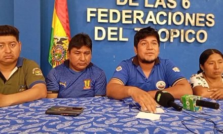 TRÓPICO SE DECLARA EN ALERTA EN DEFENSA DE EVO Y LANZA ADVERTENCIA A POLICÍAS Y MILITARES