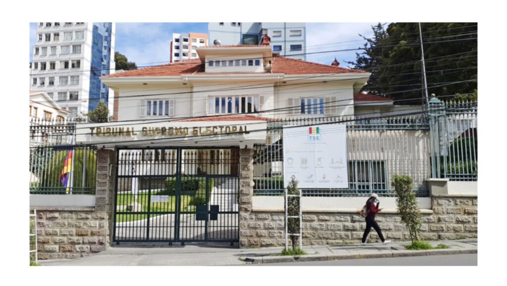 EL TSE ENVÍA PROYECTO DE LEY PARA GARANTIZAR PARIDAD Y ALTERNANCIA EN ELECCIONES