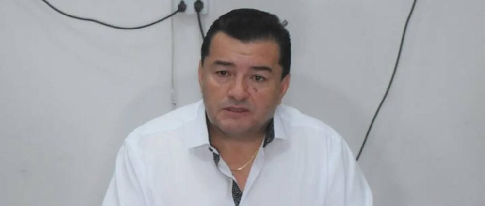 “LÍNEA QUE ESTÉ ABUSANDO AL COBRAR BS 3, SERÁ SANCIONADA”, ADVIERTE EL ALCALDE