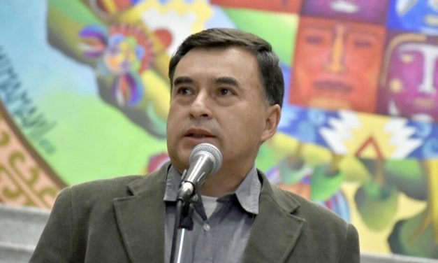 JUAN RAMON QUINTANA SE DECLARA PERSEGUIDO POLÍTICO