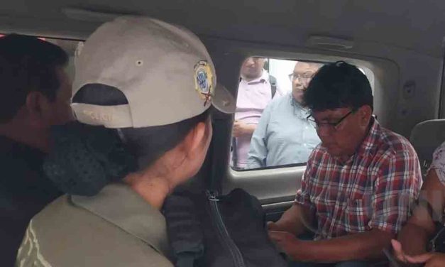 APREHENDEN AL DIPUTADO EVISTA HÉCTOR ARCE Y LO TRASLADAN A LA FELCC