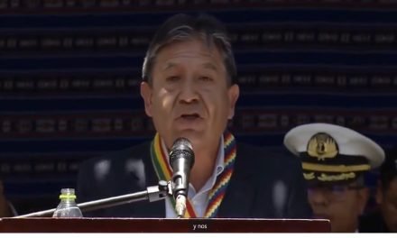 VICEPRESIDENTE PIDE DISCULPAS POR BOCHORNOSA SESIÓN