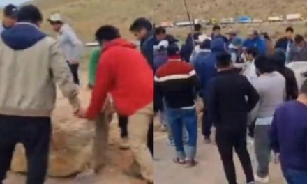 TRANSPORTISTAS DESBLOQUEAN CON SUS PROPIAS MANOS LA RUTA ARANI-VACAS 