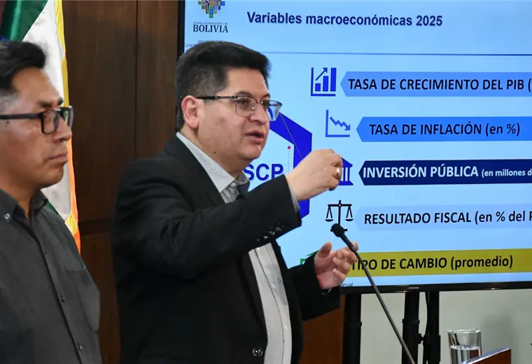 MINISTRO DE ECONOMÍA CALIFICA DE ‘DESPROPÓSITO’ EL RECHAZO DE LOS GOBERNADORES AL PGE 2025