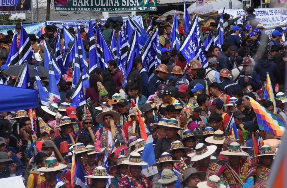 CSUTCB PLANTEA ELIMINAR LA REELECCIÓN CONTINUA EN TODOS LOS CARGOS PÚBLICOS