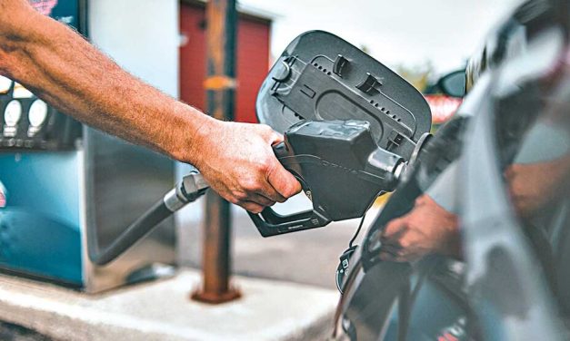 TRANSPORTISTAS EXIGEN AL GOBIERNO MANTENER EL PRECIO SUBVENCIONADO DEL COMBUSTIBLE