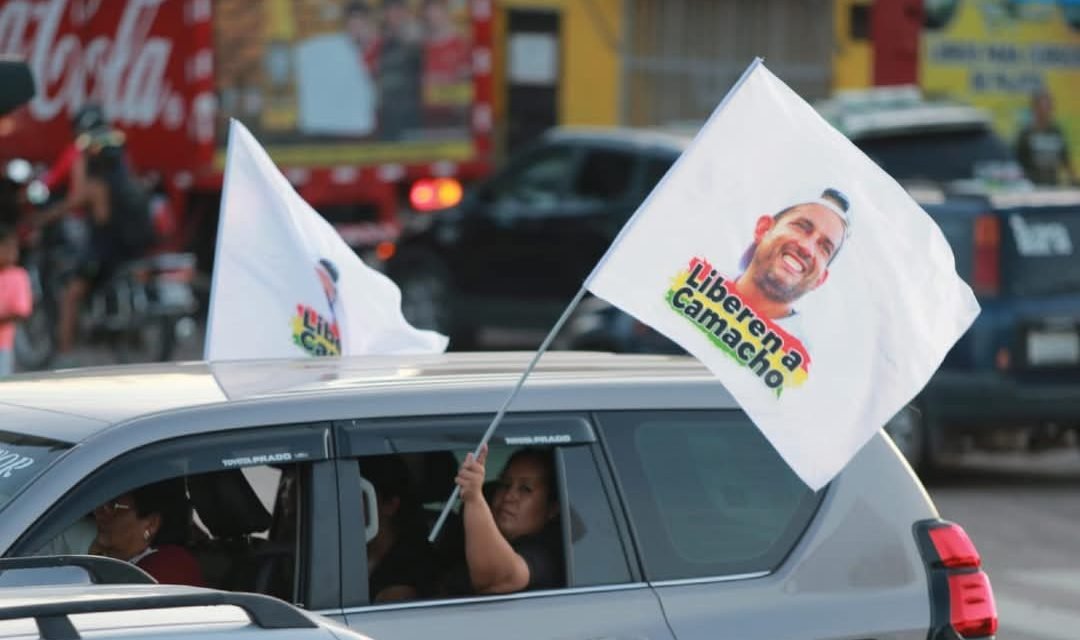 CARAVANA EXIGE LIBERTAD DE LUIS FERNANDO CAMACHO TRAS DOS AÑOS DE RECLUSIÓN