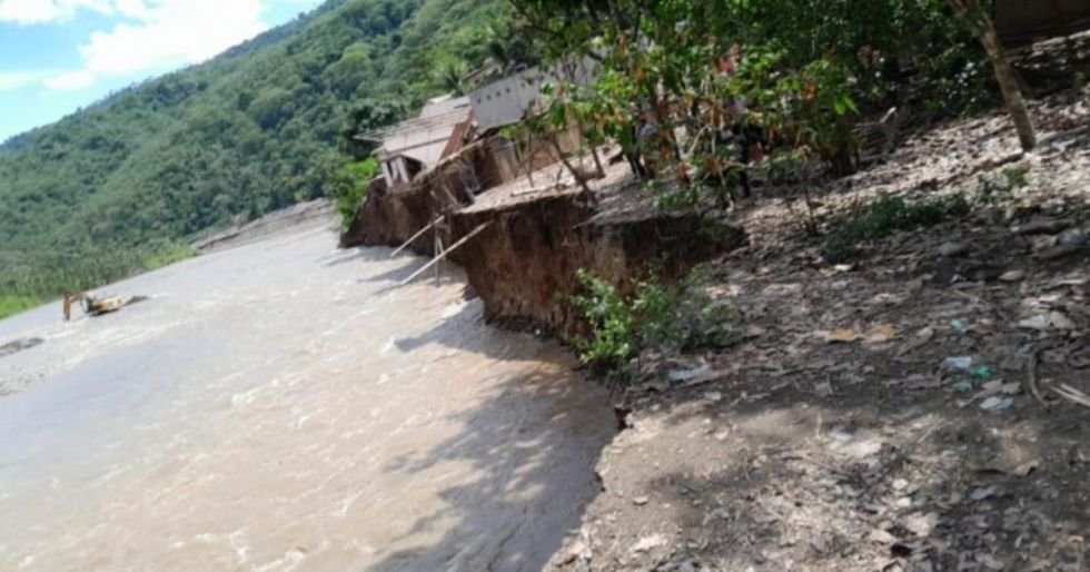 HAY ALERTA ROJA POR ‘INMINENTES DESBORDES’ DE RÍOS CHAPARE E ICHILO