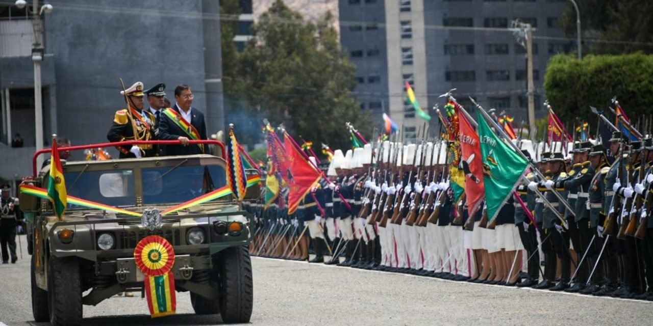 EN ANIVERSARIO DEL EJÉRCITO ARCE LES PIDE GARANTIZAR LA DEFENSA Y SEGURIDAD DEL ESTADO
