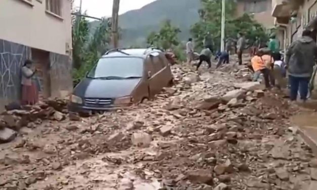 LLUVIAS Y MAZAMORRA DEJAN UN FALLECIDO EN LA ASUNTA