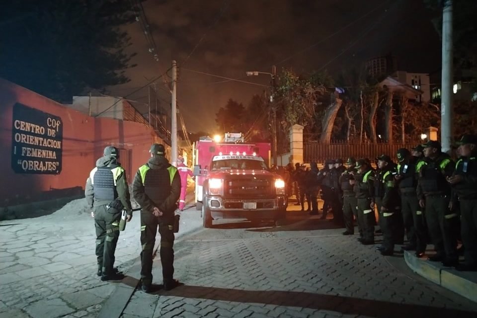 RÉGIMEN PENITENCIARIO REGISTRA MOTÍN EN EL PENAL DE OBRAJES POR TRASLADO DE UNA INTERNA