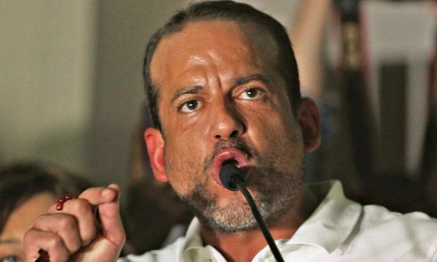 CAMACHO AFIRMA QUE EL PARO NO ES UNA OPCIÓN VÁLIDA