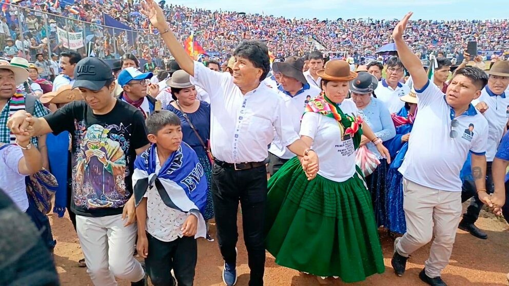 ‘EVISTAS’ RATIFICAN A MORALES COMO CANDIDATO ÚNICO PARA, AUN SI FUERA ENCARCELADO