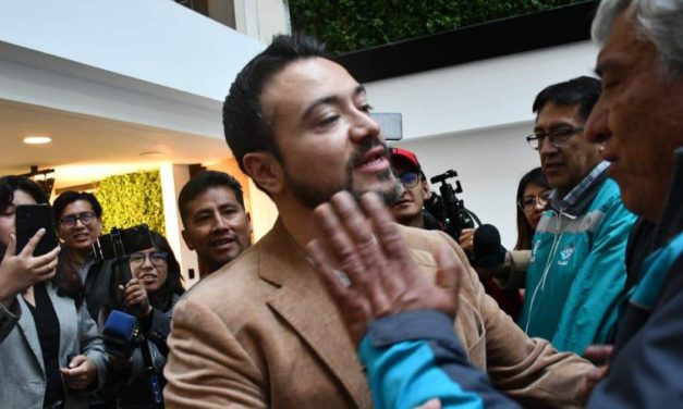 DIPUTADO  INCREPA AL ALCALDE DE LA PAZ EN LA ASAMBLEA LEGISLATIVA