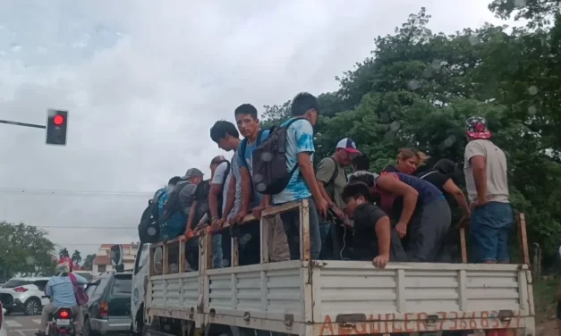 TRANSPORTE PÚBLICO ANUNCIA PARO INDEFINIDO DESDE EL LUNES POR PRECIO DEL PASAJE