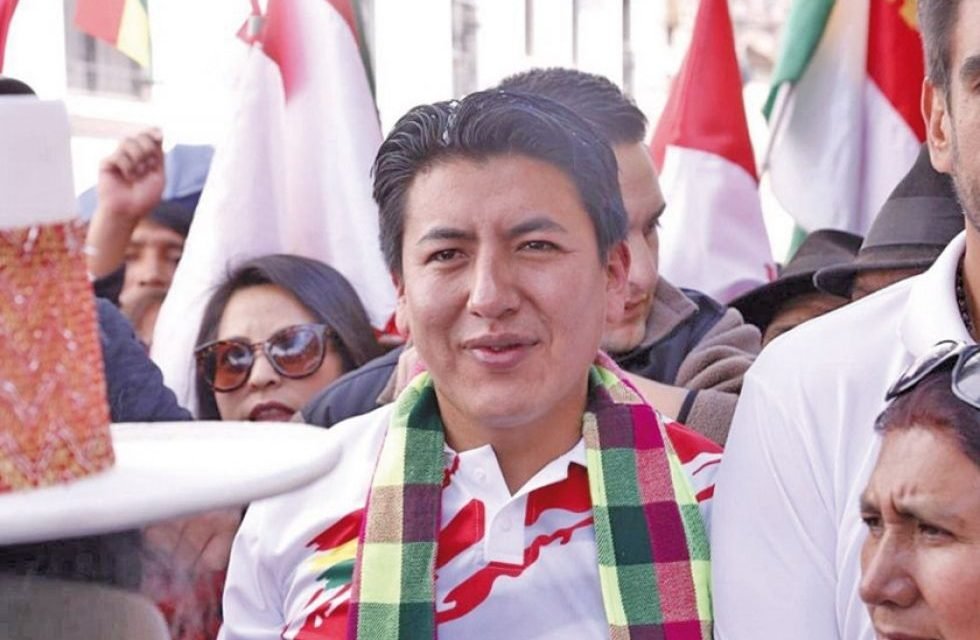 ANUNCIAN AGRUPACIÓN PARA POSTULAR A MARCO PUMARI A LA ALCALDÍA DE POTOSÍ