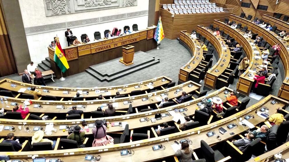 CHOQUEHUANCA CONVOCA ESTE MARTES A SESIÓN PARA NUEVAMENTE CONSIDERAR EL RECESO