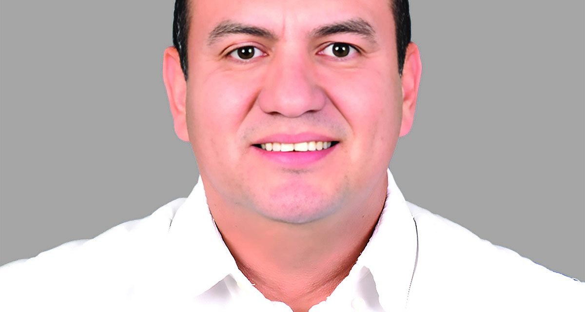 ROBERTO PARADA DA POR GANADOR A ROMER SAUCEDO