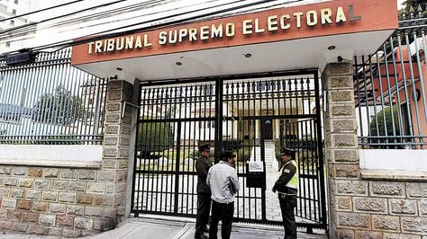 EL TSE INHABILITA A CUATRO  CANDIDATOS AL TSJ POR LOS DEPARTAMENTOS DE COCHABAMBA, SANTA CRUZ Y ORURO