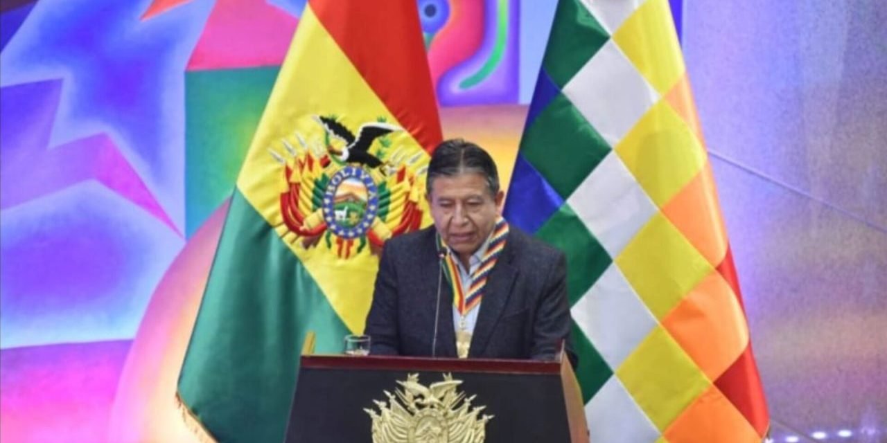 VICEPRESIDENTE: “EL ESTADO FUE CREADO PARA DAR SOLUCIÓN A LOS PROBLEMAS SOCIALES Y NO PARA SERVIR A LOS POLÍTICOS”