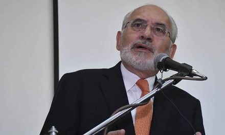 MESA PERFILA QUE HASTA ABRIL SE DEFINA EL CANDIDATO ÚNICO DEL BLOQUE OPOSITOR