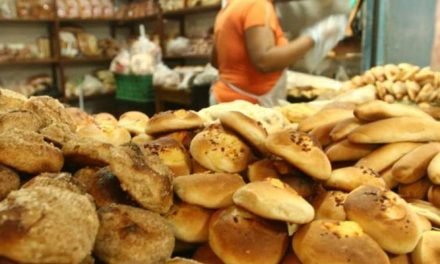 EL GOBIERNO Y LOS PANIFICADORES DEFINIRÁN ESTE MARTES EL PRECIO DEL PAN