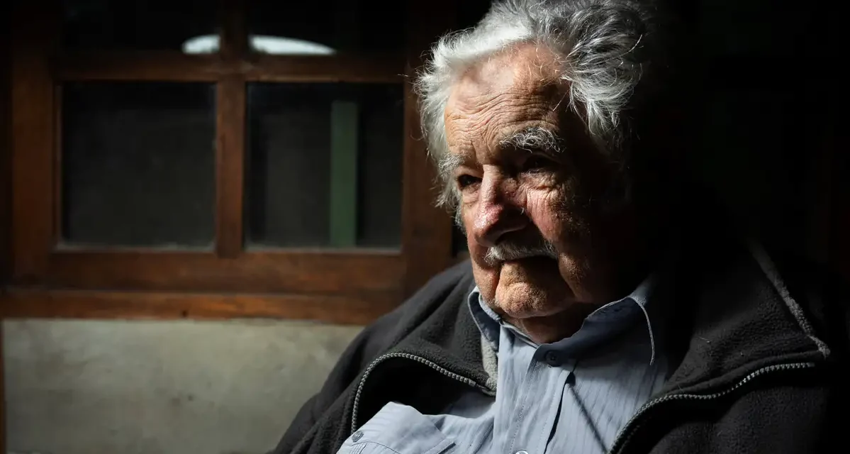 HASTA ACÁ LLEGUÉ ” DICE MUJICA AL DESPEDIRSE, EL CÁNCER SE EXPANDIÓ POR TODO SU CUERPO
