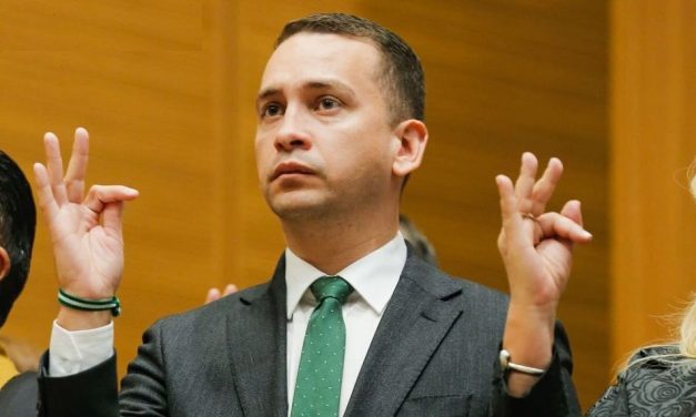 SAUCEDO JURA COMO PRESIDENTE DEL TSJ Y PROMETE CAMBIO EN LA JUSTICIA