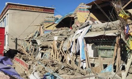 UN TERREMOTO DE MAGNITUD 6,8 SACUDIÓ LA REGIÓN DEL TÍBET HAY 126 MUERTOS Y 130 HERIDOS