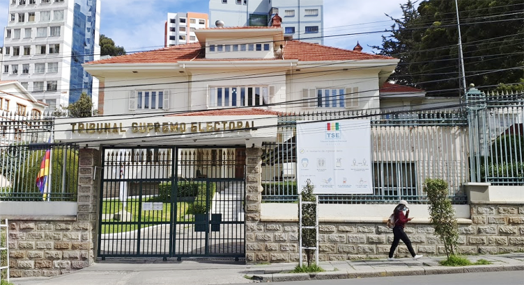 TSE AMPLÍA NUEVAMENTE EL PLAZO PARA LA RENOVACIÓN DE DIRECTIVAS DE  PARTIDOS POLÍTICOS