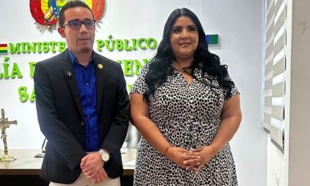 JESSICA ECHEVERRÍA ES POSESIONADA COMO FISCAL EN SANTA CRUZ